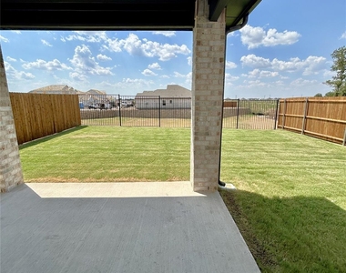 3704 Deer Drive - Photo Thumbnail 6