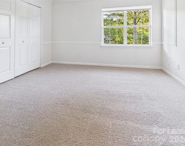 609 Mountainwater Drive - Photo Thumbnail 8