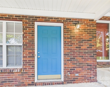 609 Mountainwater Drive - Photo Thumbnail 13