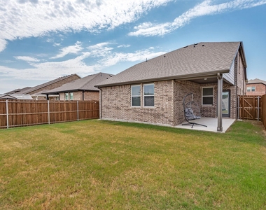 513 Waterhouse Lake Drive - Photo Thumbnail 23