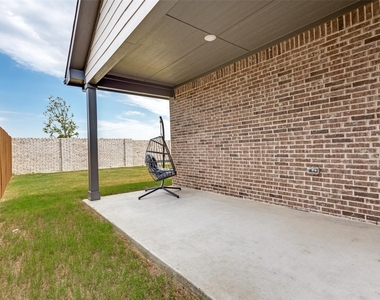 513 Waterhouse Lake Drive - Photo Thumbnail 22