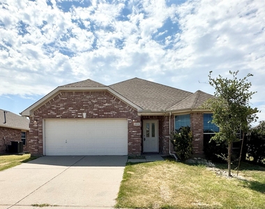 2805 Arabian Lane - Photo Thumbnail 17