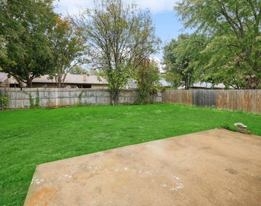 237 Volunteer Drive - Photo Thumbnail 13