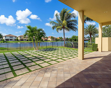 8151 Lost Creek Lane - Photo Thumbnail 19