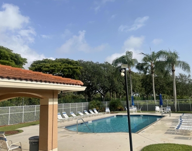 9888 Kamena Circle - Photo Thumbnail 7
