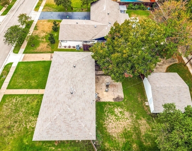 3517 Woodleigh Drive - Photo Thumbnail 27