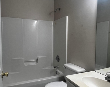 11850 Ansted Way Court - Photo Thumbnail 9