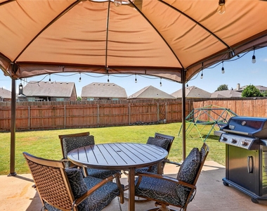 1722 Oak Glen Drive - Photo Thumbnail 18