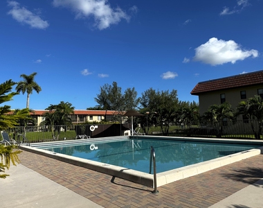 21904 Lake Forest Circle - Photo Thumbnail 16