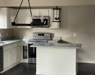 2008 Loma Verde Drive - Photo Thumbnail 1