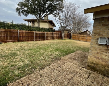 2008 Loma Verde Drive - Photo Thumbnail 11