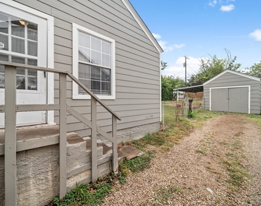 3324 W Clarendon Drive - Photo Thumbnail 13