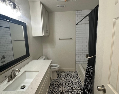 5100 Eagle Nest Drive - Photo Thumbnail 5
