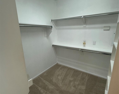 1740 Hidden Brook Drive - Photo Thumbnail 16