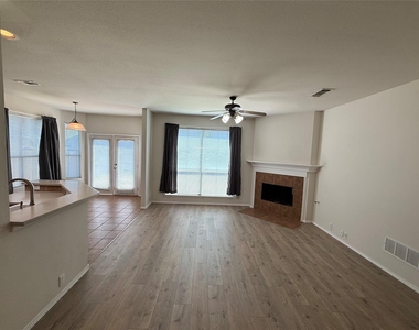 1740 Hidden Brook Drive - Photo Thumbnail 5