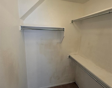 1740 Hidden Brook Drive - Photo Thumbnail 20
