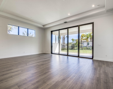 9603 St. Germain Drive - Photo Thumbnail 6