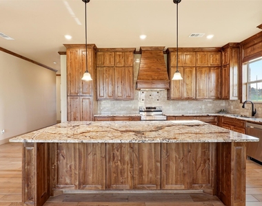 265 Delatorre Street - Photo Thumbnail 2