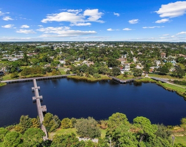 5032 Se Flounder Avenue - Photo Thumbnail 25