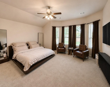 7015 Chackbay Lane - Photo Thumbnail 6