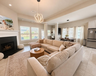 7015 Chackbay Lane - Photo Thumbnail 3
