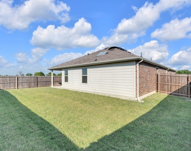 1000 Homestead Lane - Photo Thumbnail 22