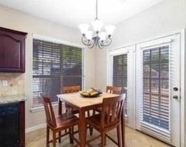 1206 Mill Spring Drive - Photo Thumbnail 10