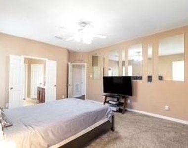 1206 Mill Spring Drive - Photo Thumbnail 19