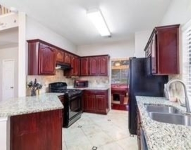 1206 Mill Spring Drive - Photo Thumbnail 15