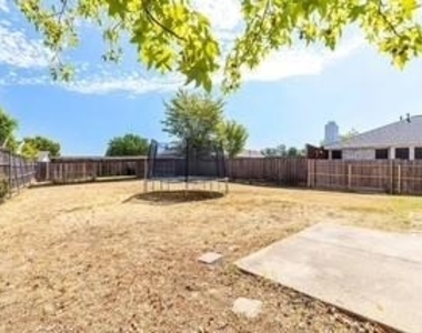1206 Mill Spring Drive - Photo Thumbnail 32