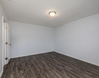 2714 Rhode Island Avenue - Photo Thumbnail 30