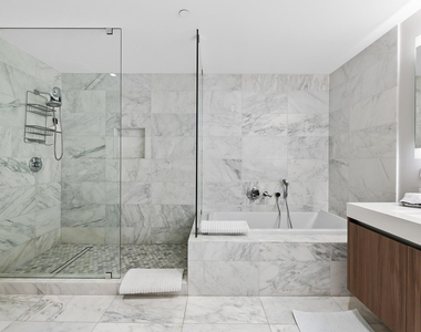 401 N Birch Road - Photo Thumbnail 6