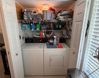123 Yacht Club Way - Photo Thumbnail 8