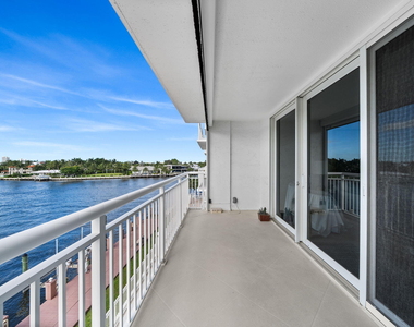 511 Bayshore Drive - Photo Thumbnail 23
