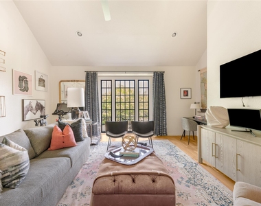 3705 Binkley Avenue - Photo Thumbnail 16