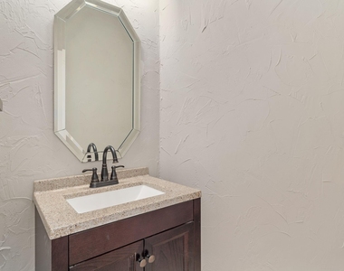 7849 Lake Meredith Way - Photo Thumbnail 12