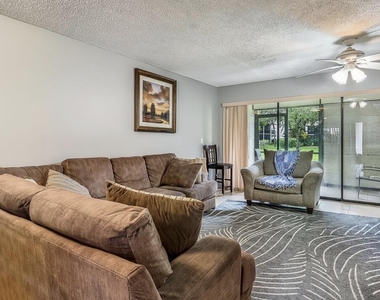 2355 Sw 15th - Photo Thumbnail 10