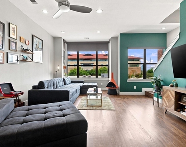 1114 S Adams Street - Photo Thumbnail 22