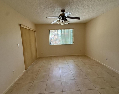 12028 Royal Palm Boulevard - Photo Thumbnail 9