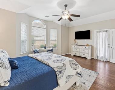 1301 Bramble Lane - Photo Thumbnail 19
