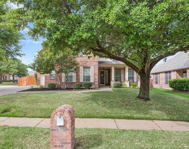1301 Bramble Lane - Photo Thumbnail 33