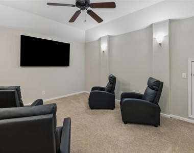 1301 Bramble Lane - Photo Thumbnail 27