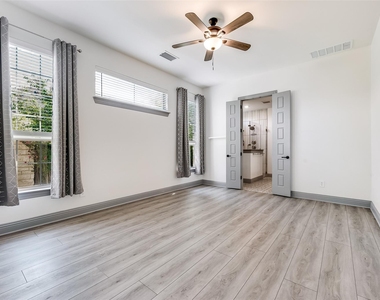 4325 Smokey Quartz Lane - Photo Thumbnail 20
