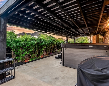4325 Smokey Quartz Lane - Photo Thumbnail 37