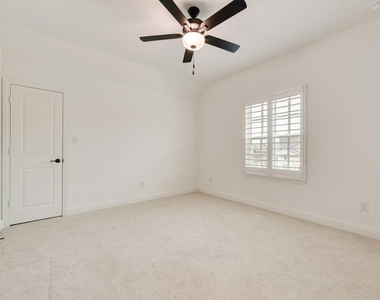 3380 Betony Street - Photo Thumbnail 8