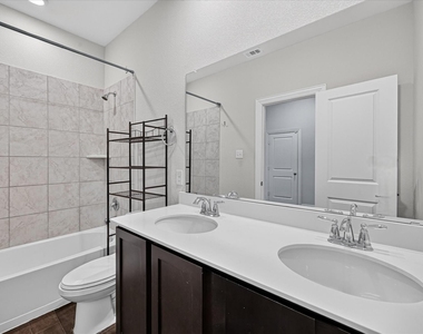 11324 Blaze Street - Photo Thumbnail 12
