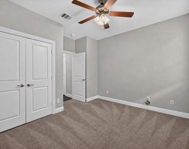 11324 Blaze Street - Photo Thumbnail 11