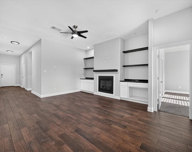 11324 Blaze Street - Photo Thumbnail 13