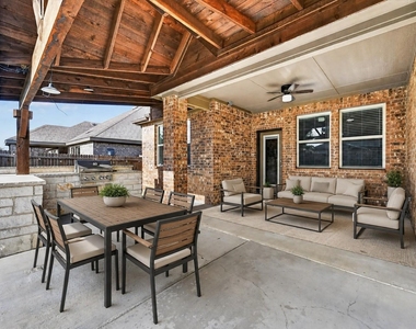 11324 Blaze Street - Photo Thumbnail 18