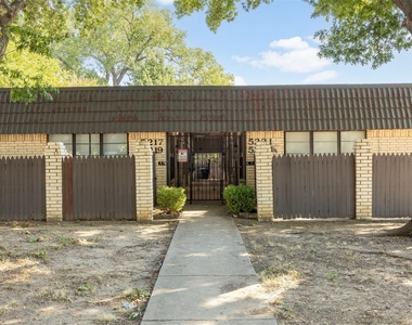 5221 Cordova Avenue - Photo Thumbnail 1